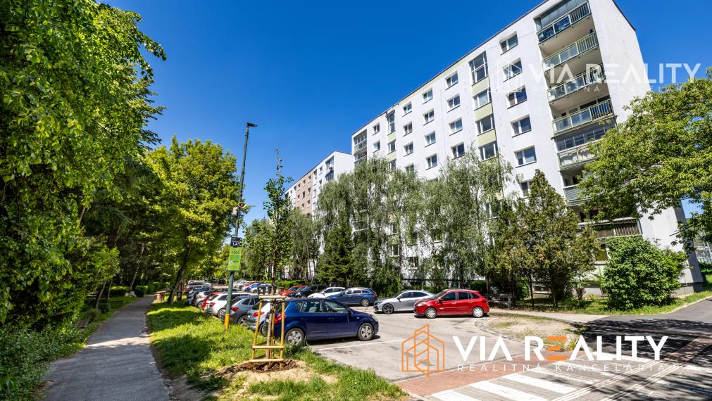 3-izbový byt na predaj, loggia, pôvodný stav, Studenohorská, Lamač, Bratislava
