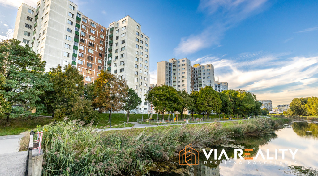 3-izbový byt s loggiou, pivnica, predaj, Ševčenkova ulica, Bratislava - Petržalka