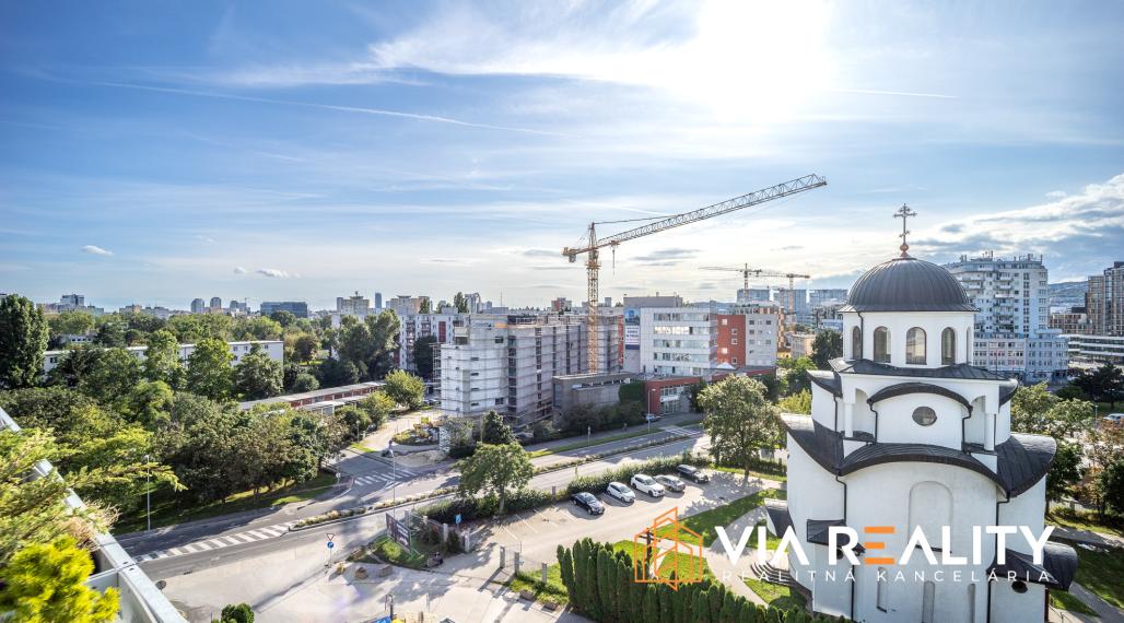 PREDAJ  2-izbový apartmán s 2 balkónmi, novostavba, Tomášikova, Bratislava - Ružinov
