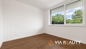 3-izbový byt v rodinnom dome, záhrada, 2x parking, novostavba, klimatizácia, fotovoltaické panely, predaj, Dunajská Lužná - fotografia 16