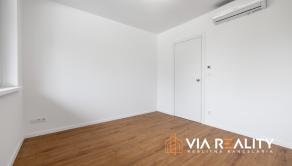 3-izbový byt v rodinnom dome, záhrada, 2x parking, novostavba, klimatizácia, fotovoltaické panely, predaj, Dunajská Lužná - fotografia 17
