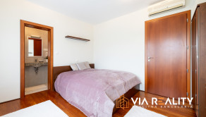 7-izbový rodinný dom, vnútorný bazén, sauna, dvojgaráž, harmonické prostredie, Rača, Bratislava - fotografia 16