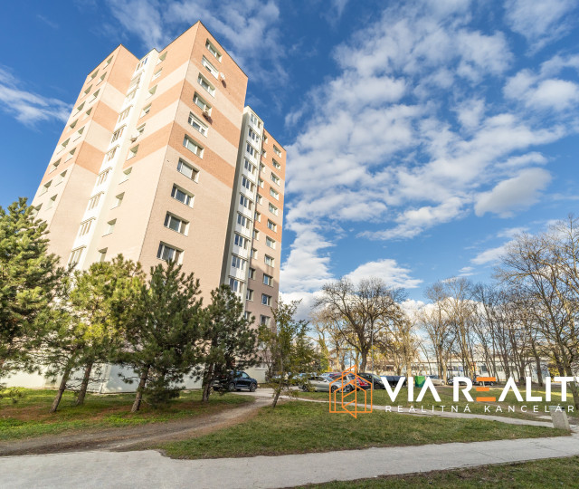 3-izbový byt s loggiou, pivnica, predaj, Kopčianska ulica, Bratislava - Petržalka