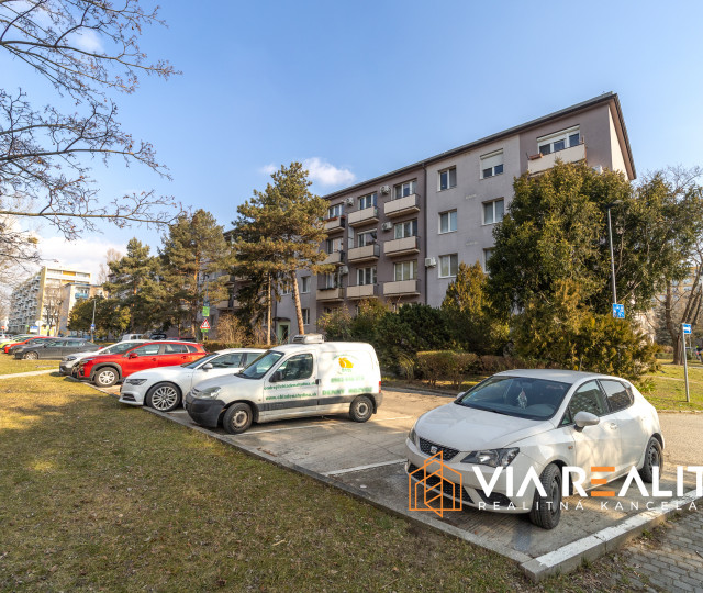 2-izbový byt, prenájom, Smolnícka, Ružinov - Štrkovec, IHNEĎ VOĽNÝ