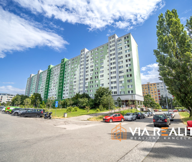 Garsónka s loggiou, prenájom, Blagoevova, Petržalka, Bratislava