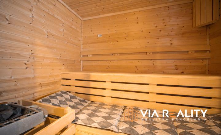 7-izbový rodinný dom, vnútorný bazén, sauna, dvojgaráž, harmonické prostredie, Rača, Bratislava - fotografia 19