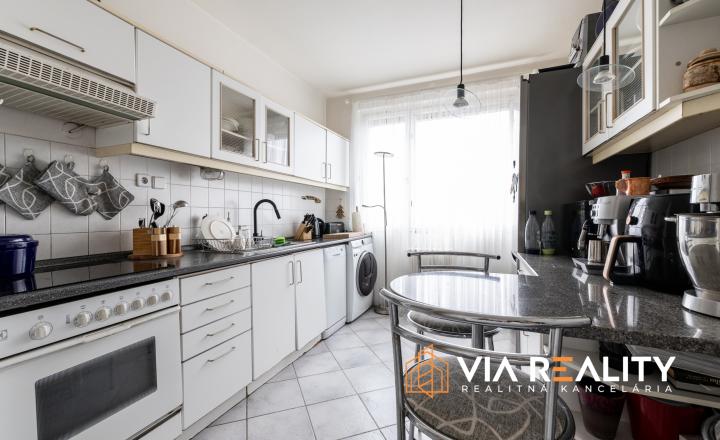 PREDANÉ - 4-izbový byt na predaj, Jána Smreka 9, Devínska nová Ves, Bratislava - fotografia 11