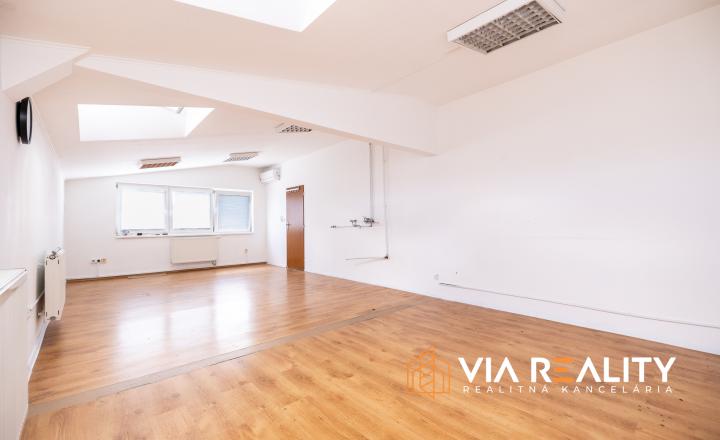 Na prenájom: Klimatizovaná kancelária 36 m² – Kopčianska, Petržalka, Bratislava - fotografia 1