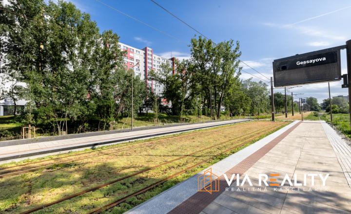 Garsónka na predaj, PO KOMPLETNEJ REKONŠTRUKCIÍ Gessayova 41, Petržalka, Bratislava - fotografia 13