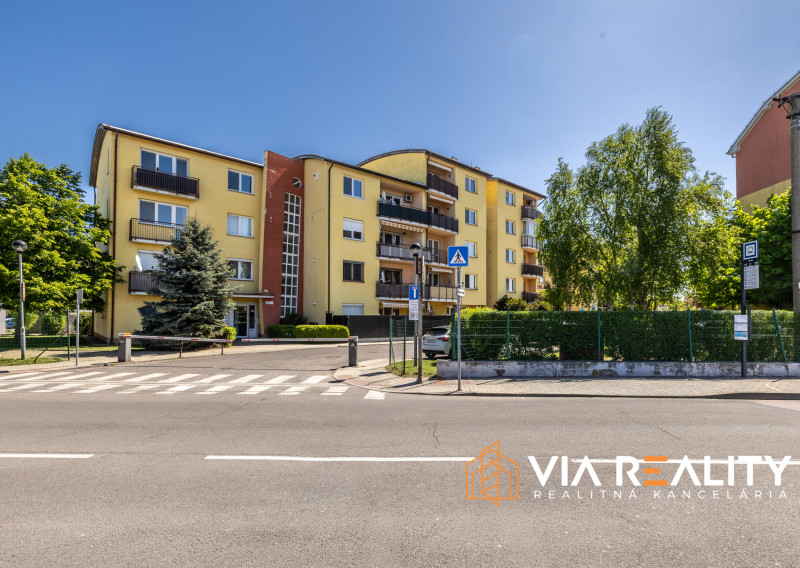 PREDANÉ, 2-izbový byt, predaj, Opletalova, Devínska Nová Ves, Bratislava